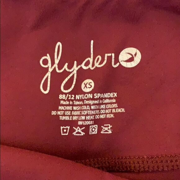 Glyder Maroon Straptastic Crops XS - Picture 4 of 9
